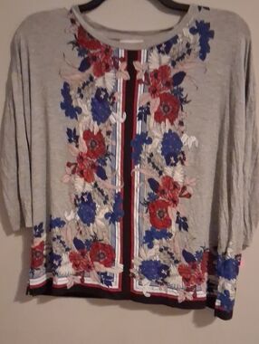 Liz Claiborne Gray Floral Stripe Front Blouse with Red & Blue Accents